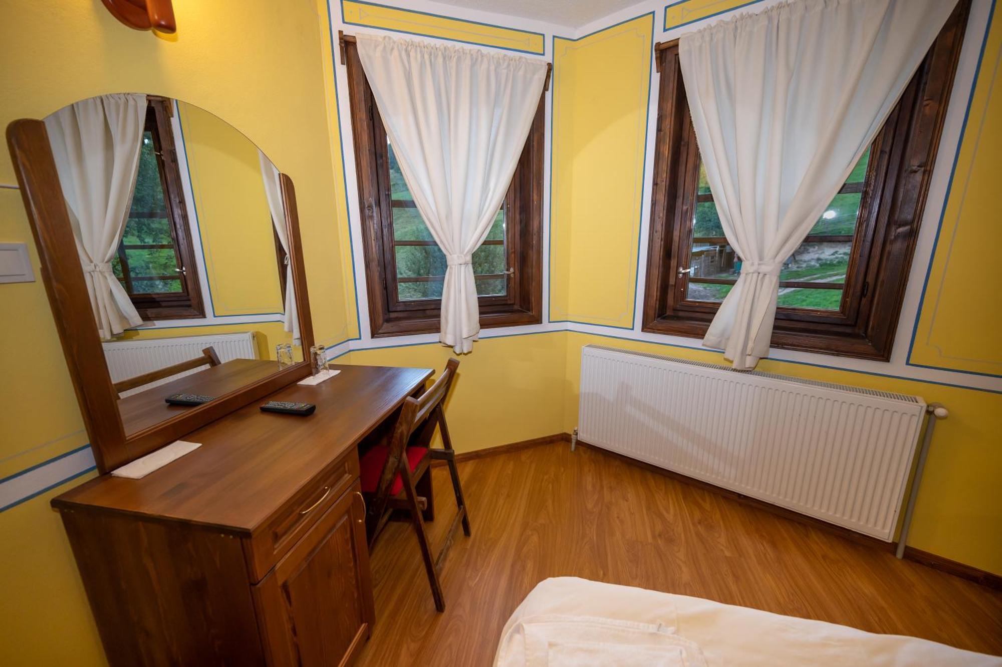Hotel Недкова Къща Koprivštica Exteriér fotografie